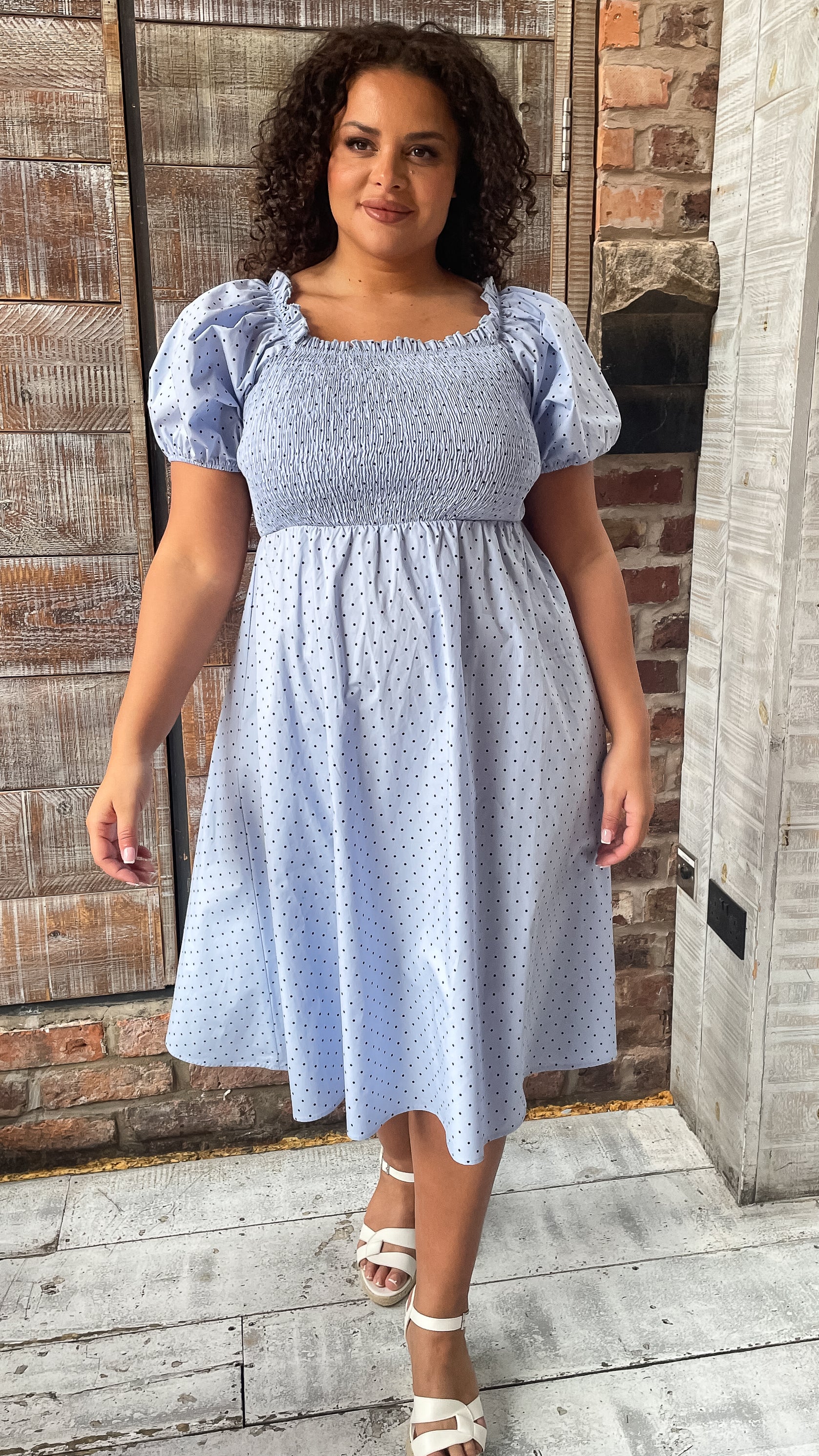 CurveWow Shirred Midi Dress Blue Polka Dot - Image 7