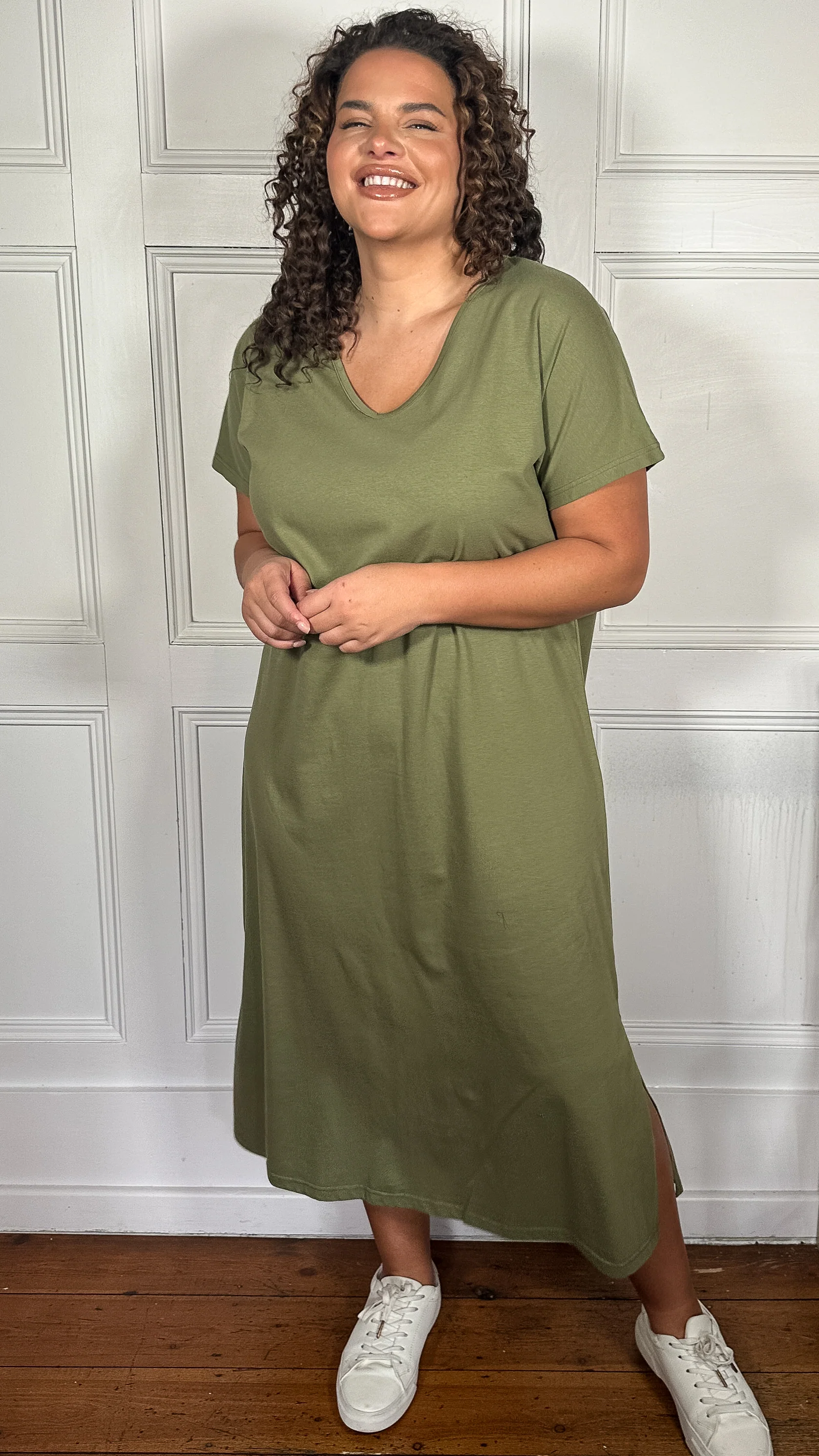 CurveWow Side Split Midaxi T-Shirt Dress Khaki