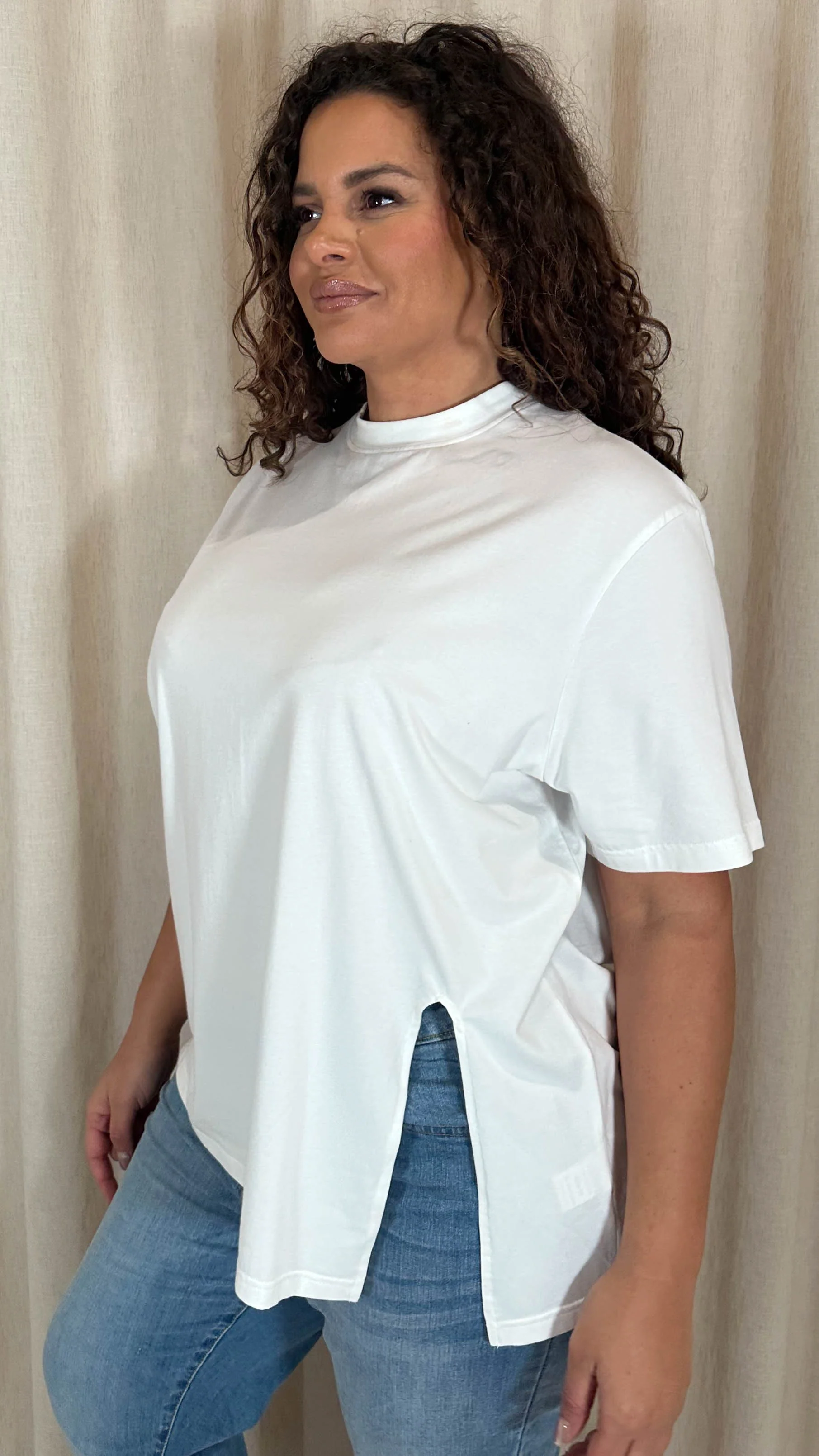 CurveWow Side Split T-Shirt White - Image 4