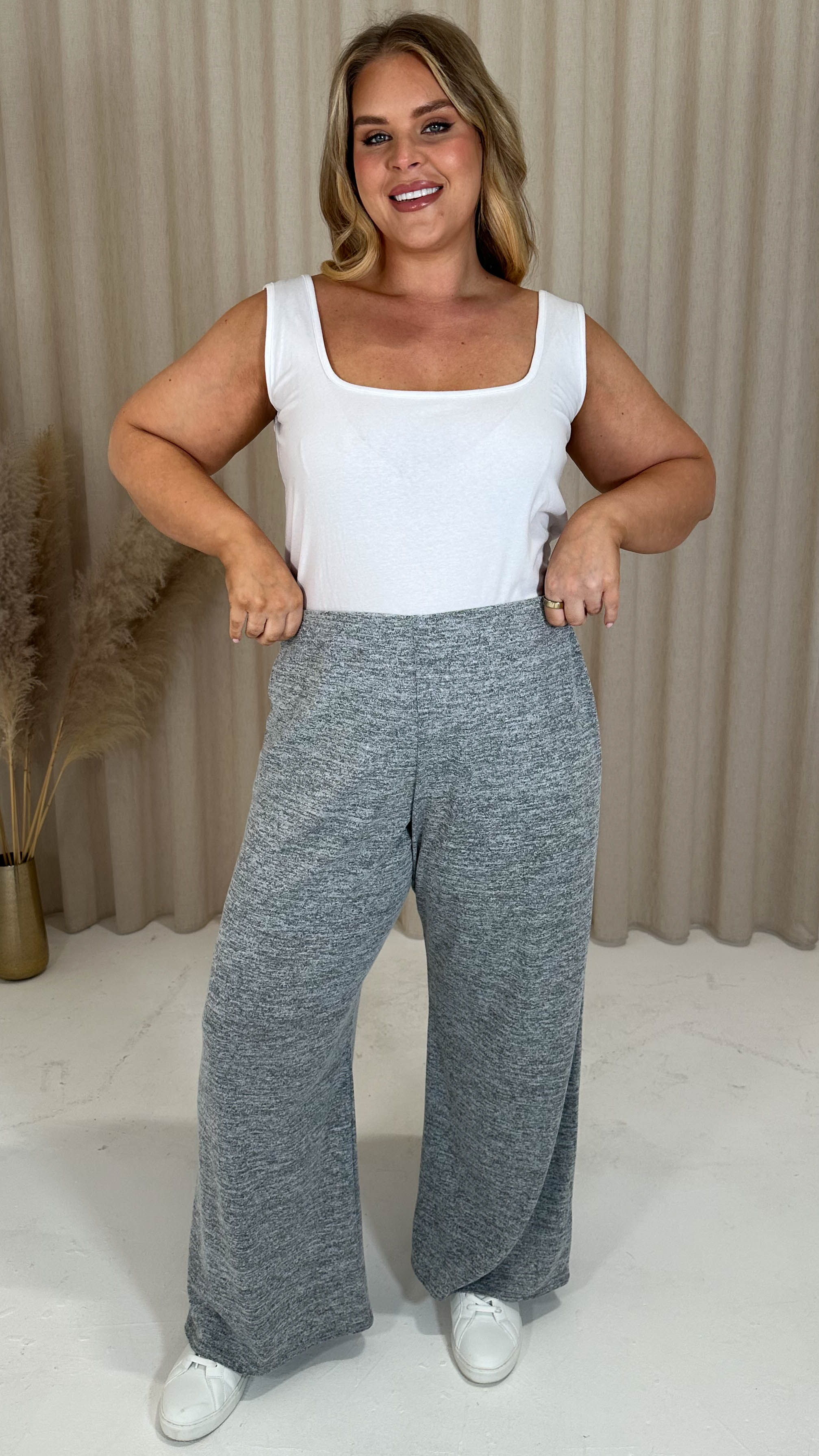 CurveWow Snit Wideleg Trouser Grey - Image 7
