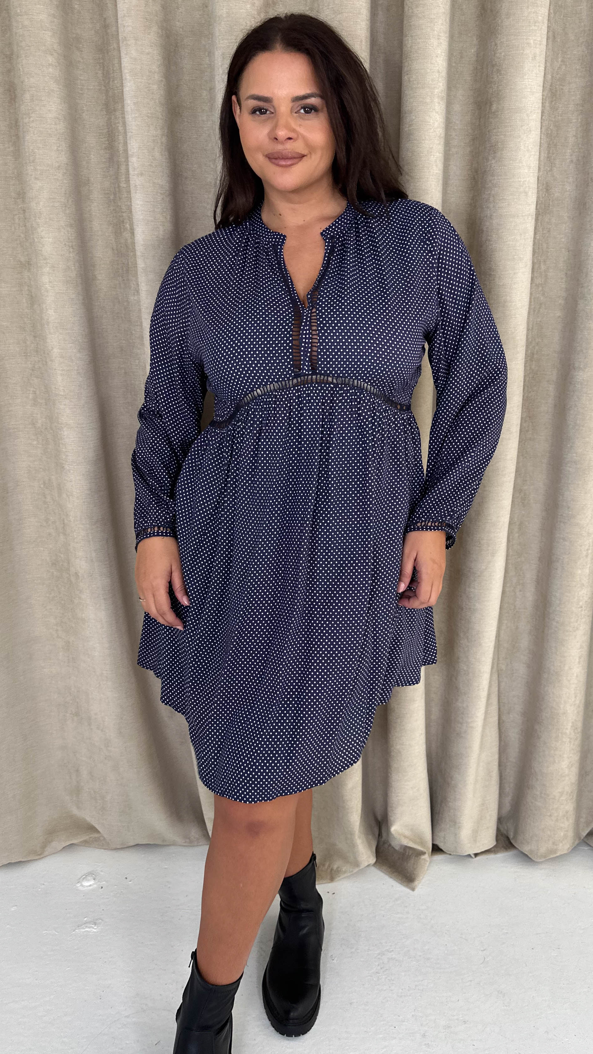CurveWow Trim Detail Smock Dress Navy Spot - Image 7