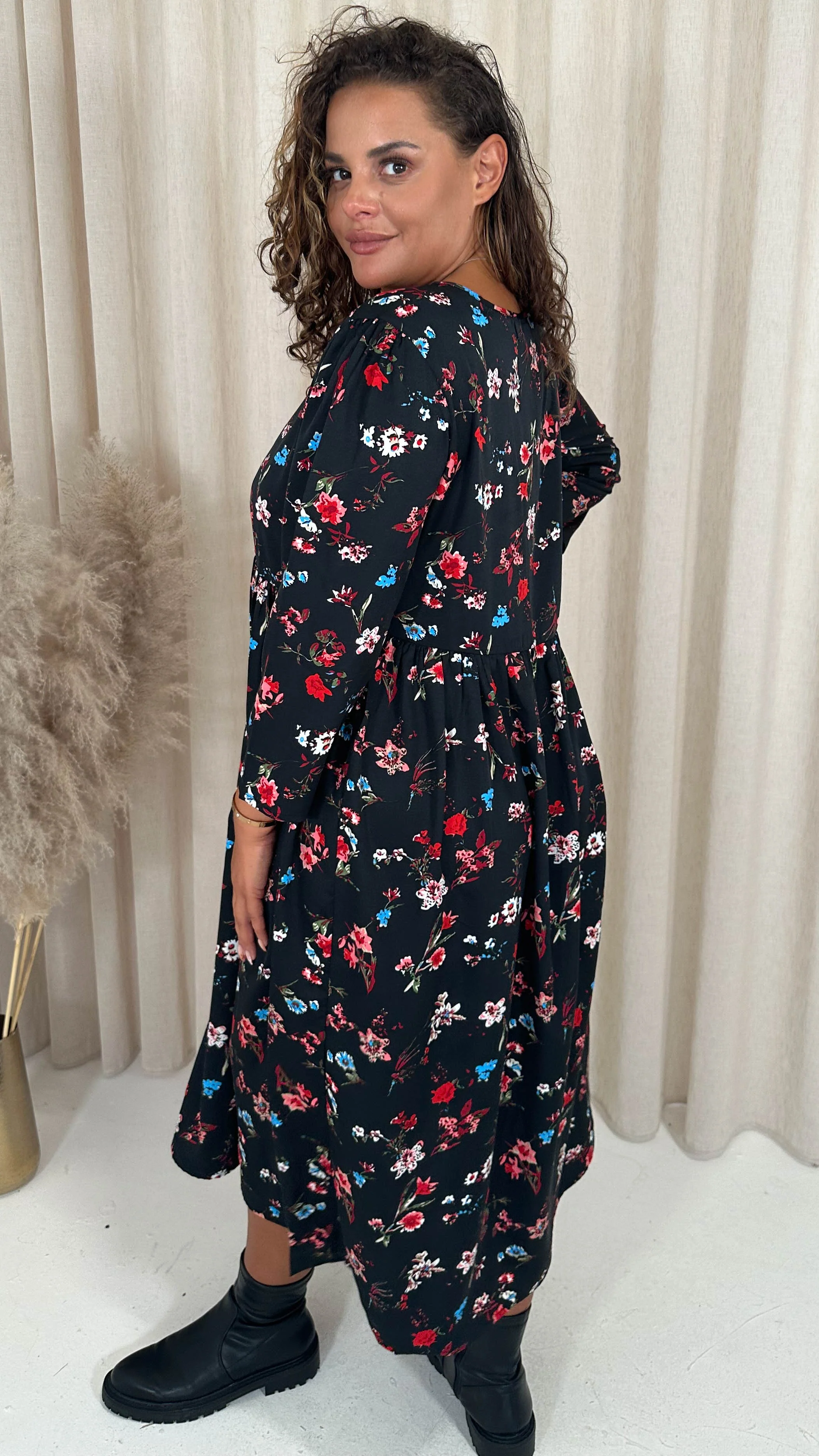 CurveWow Tassel Midaxi Dress Black Floral - Image 6