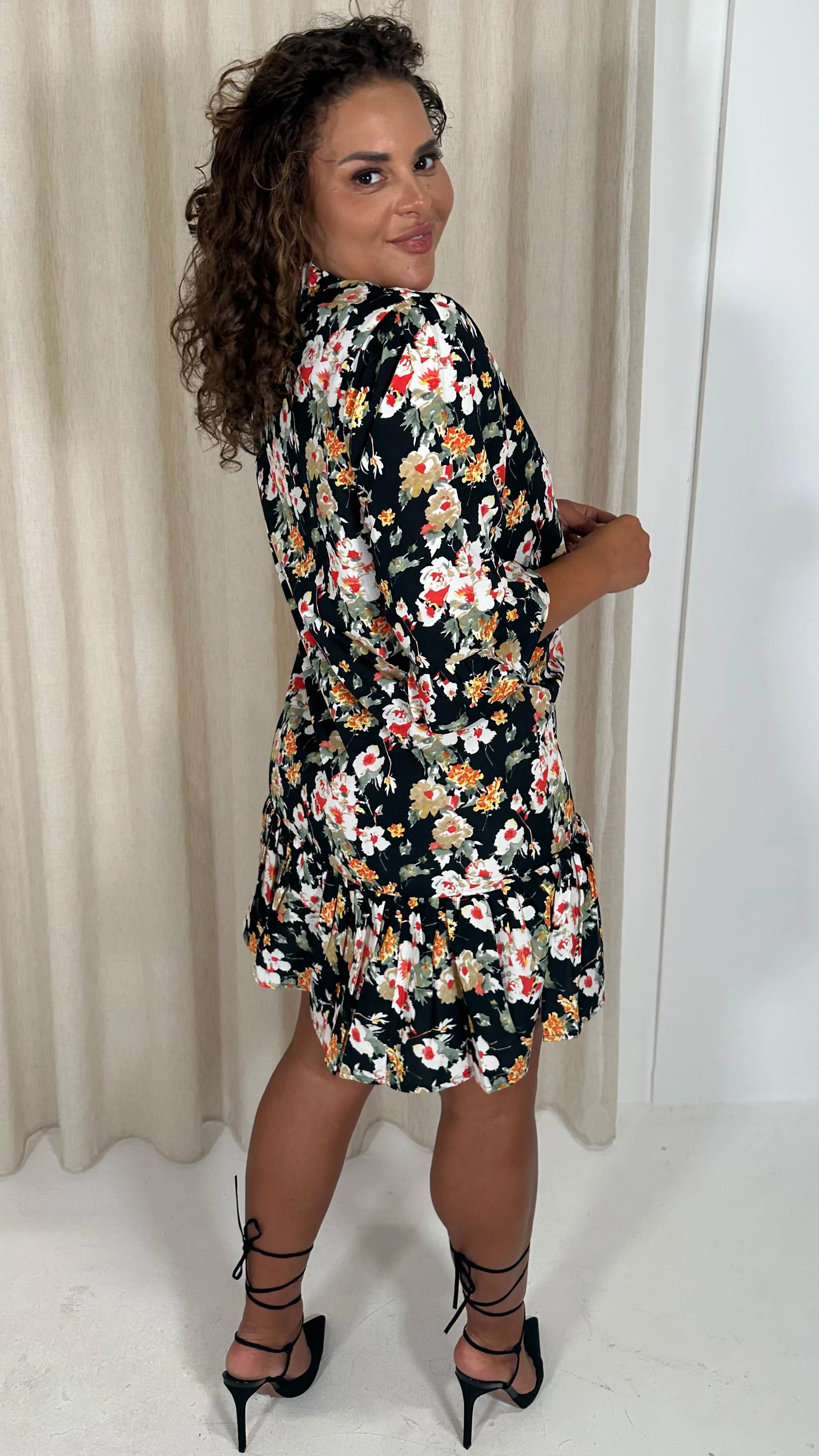 CurveWow Ruffle V Neck Smock Dress Black/Red Floral - Image 6