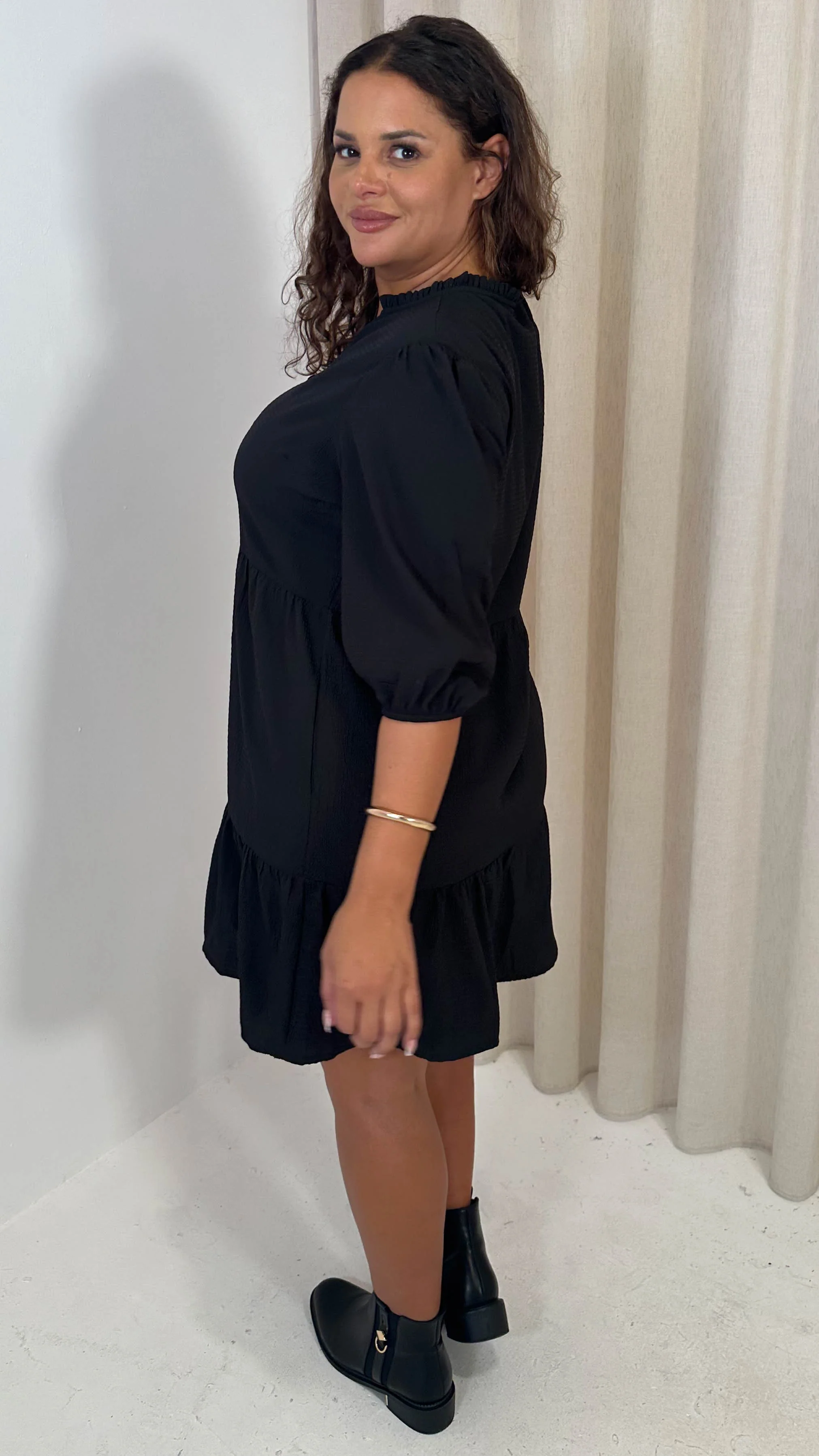 CurveWow Textured Seersucker Mini Dress Black - Image 6