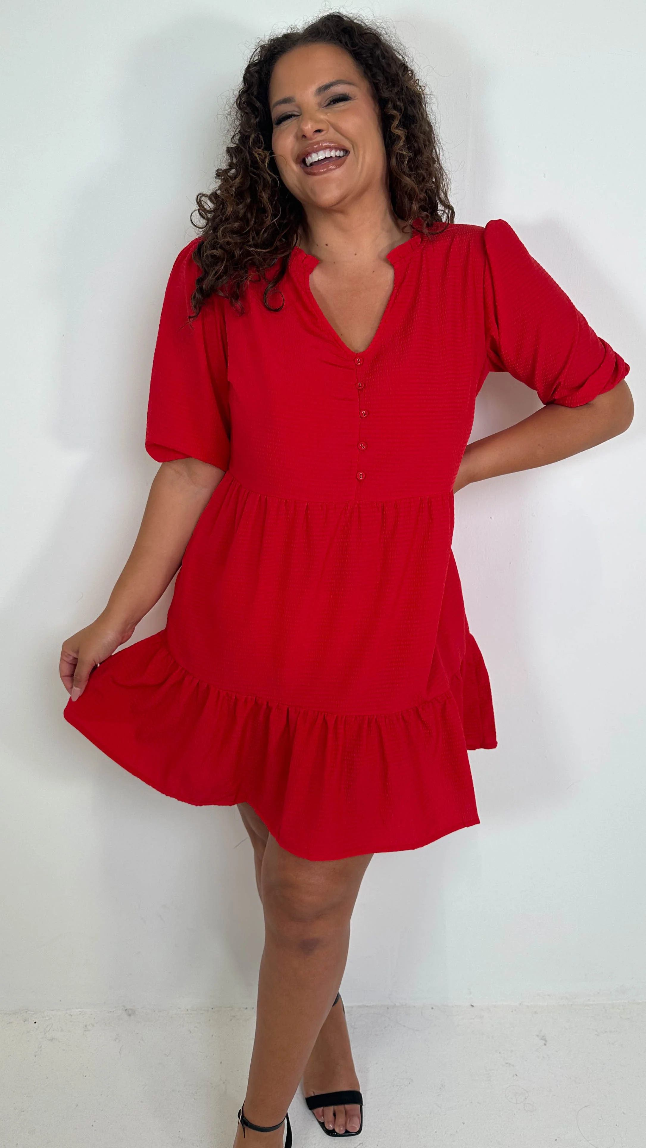 CurveWow Textured Seersucker Mini Dress Red - Image 3