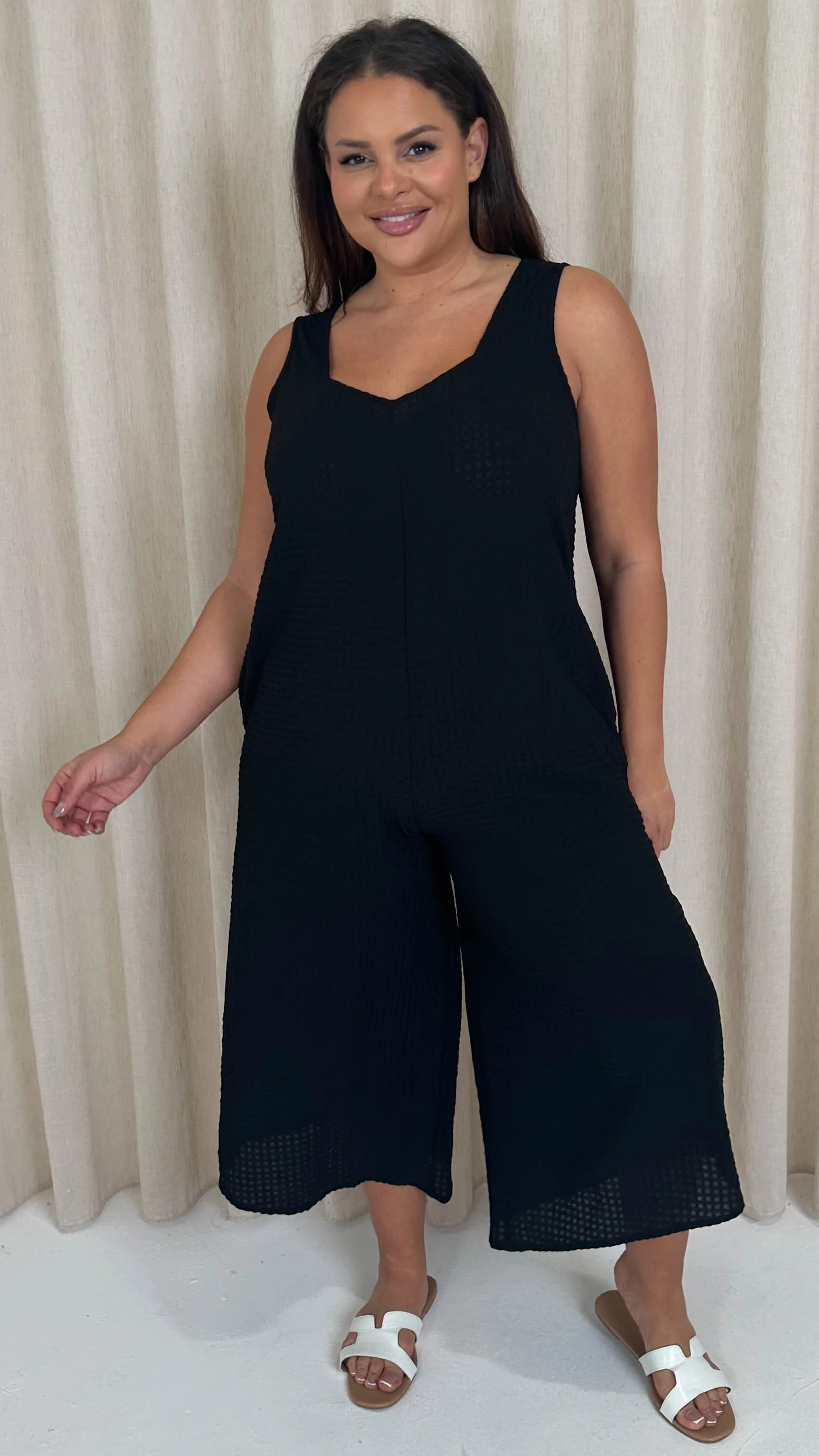 CurveWow Textured Summer Jumpsuit Black - Image 3
