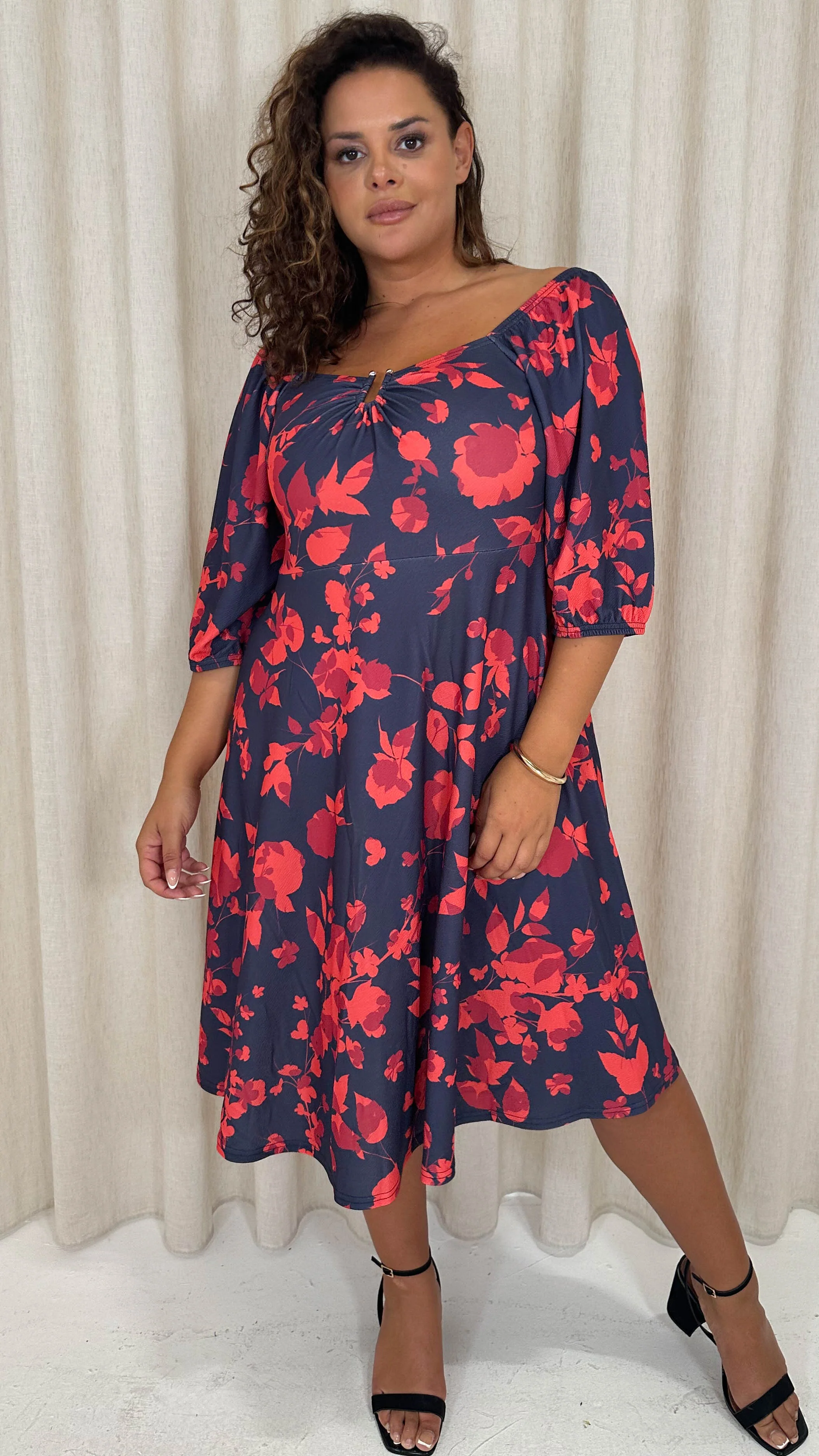 CurveWow Ubar Midi Dress Navy Red Floral - Image 4