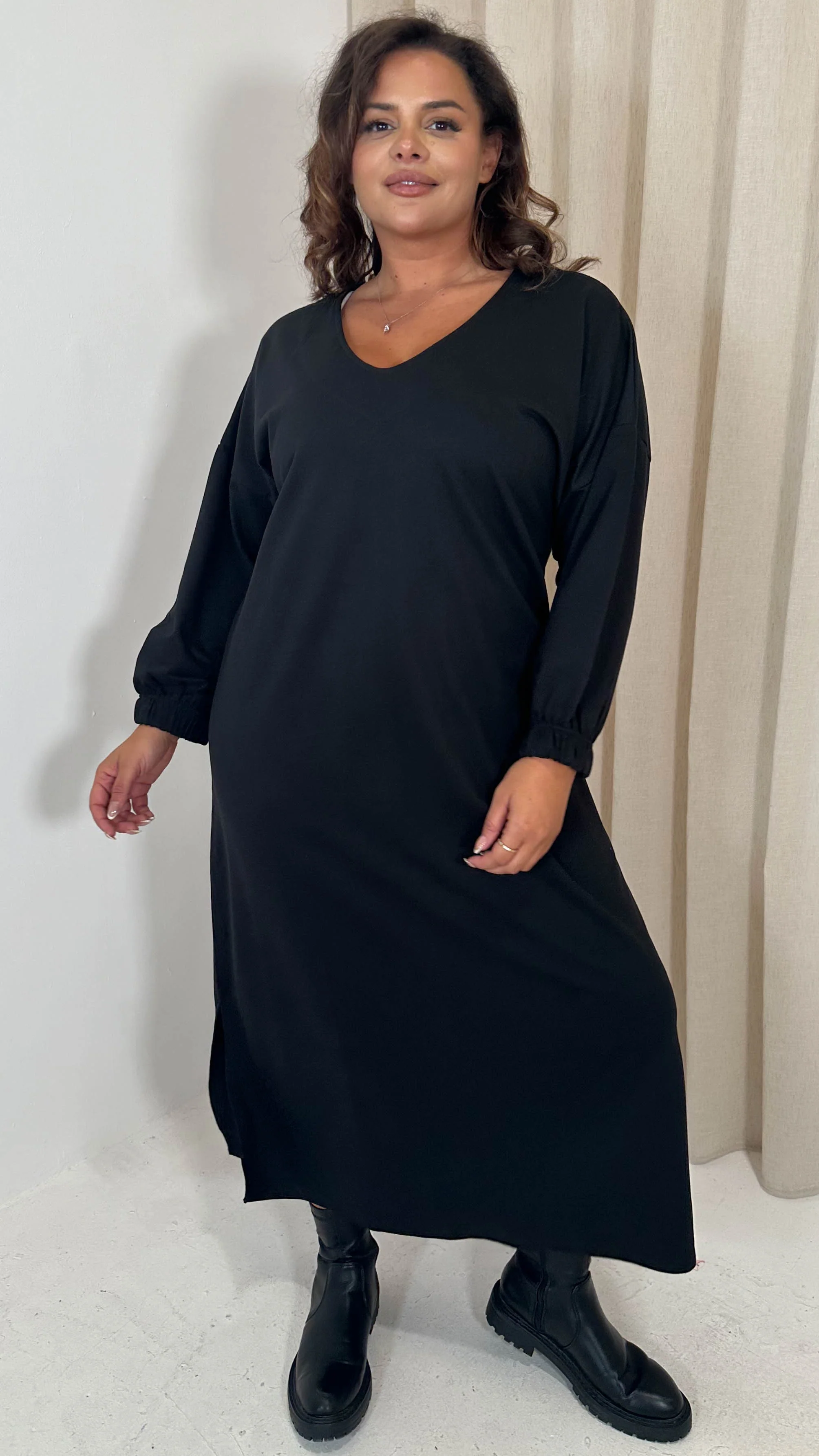 CurveWow V Neck Sweat Maxi Dress Black - Image 5