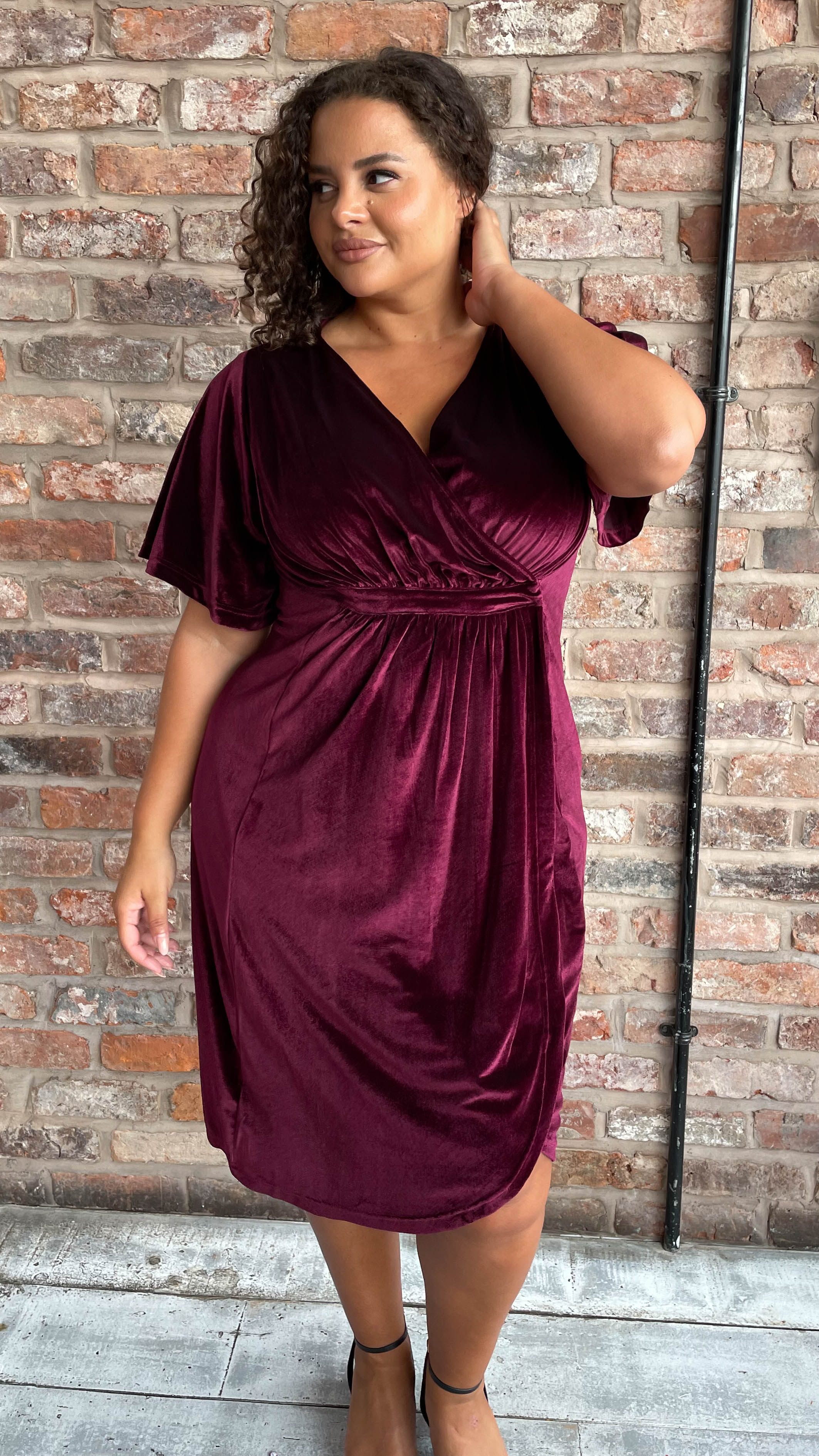 CurveWow Velour Angel Sleeve Wrap Dress Wine - Image 8