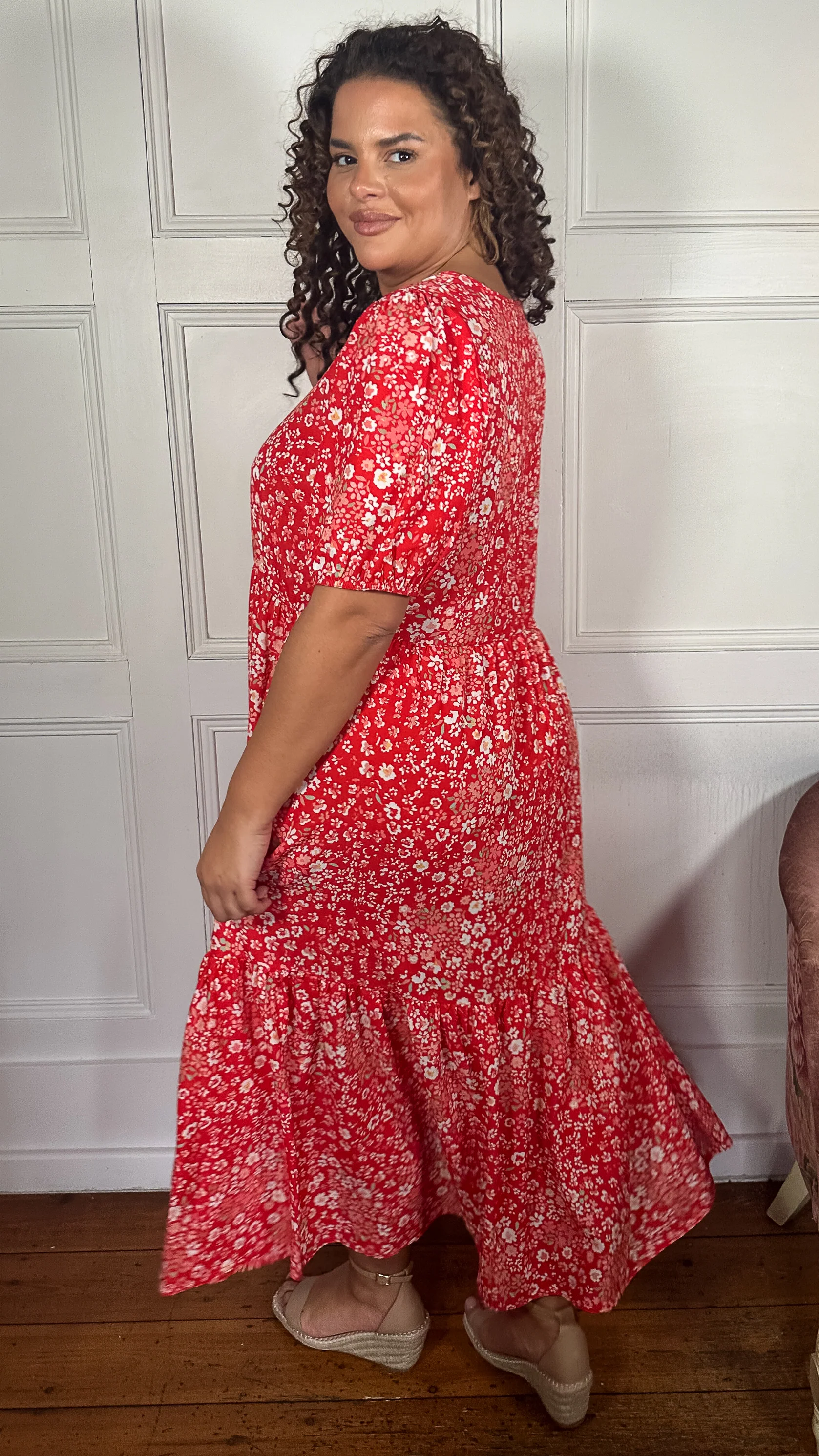 CurveWow VNeck Puff Sleeve Pocket Midi Dress Red Floral - Image 7