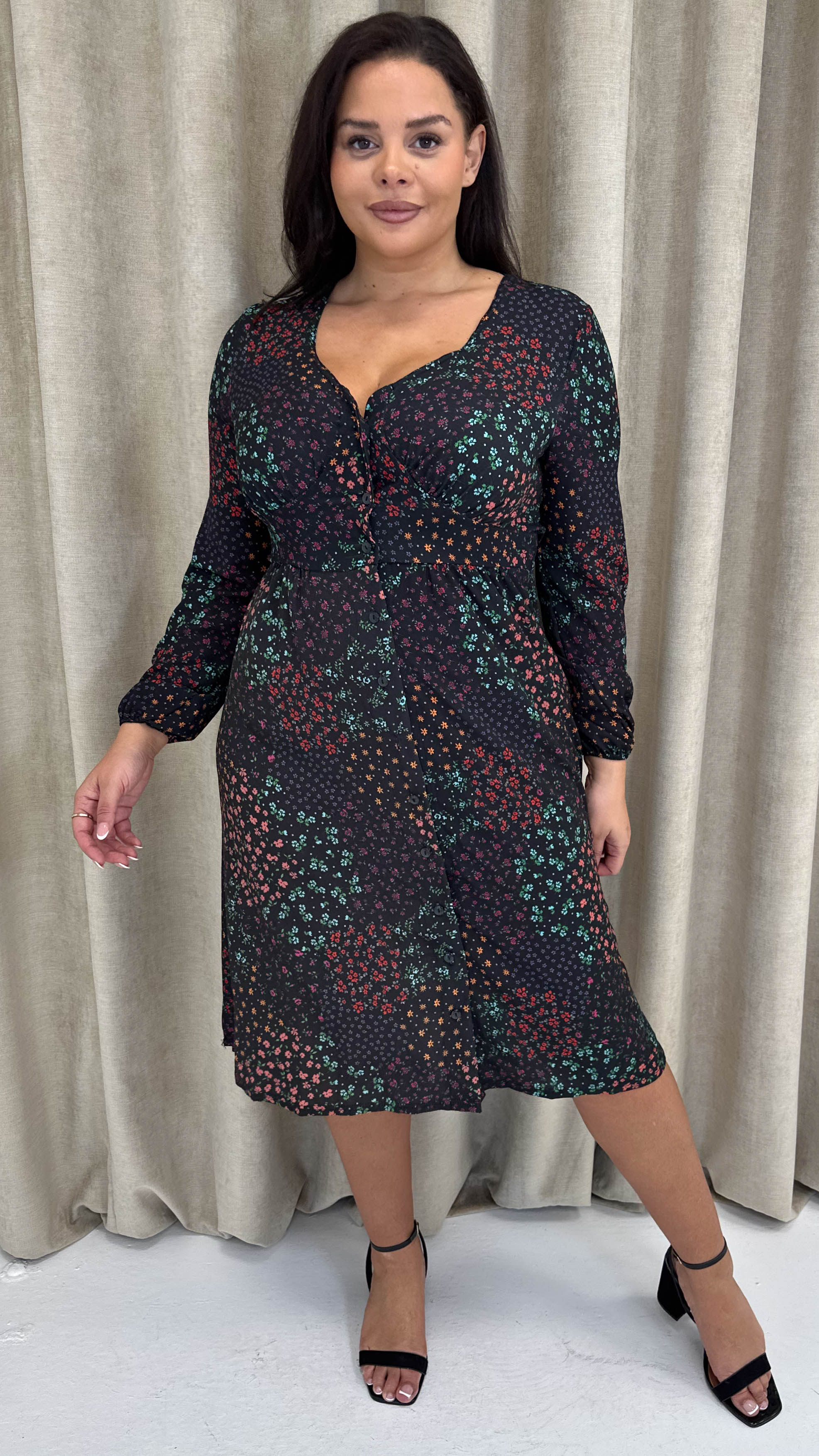 CurveWow Woven Button Front Dress Patchwork Floral - Image 6