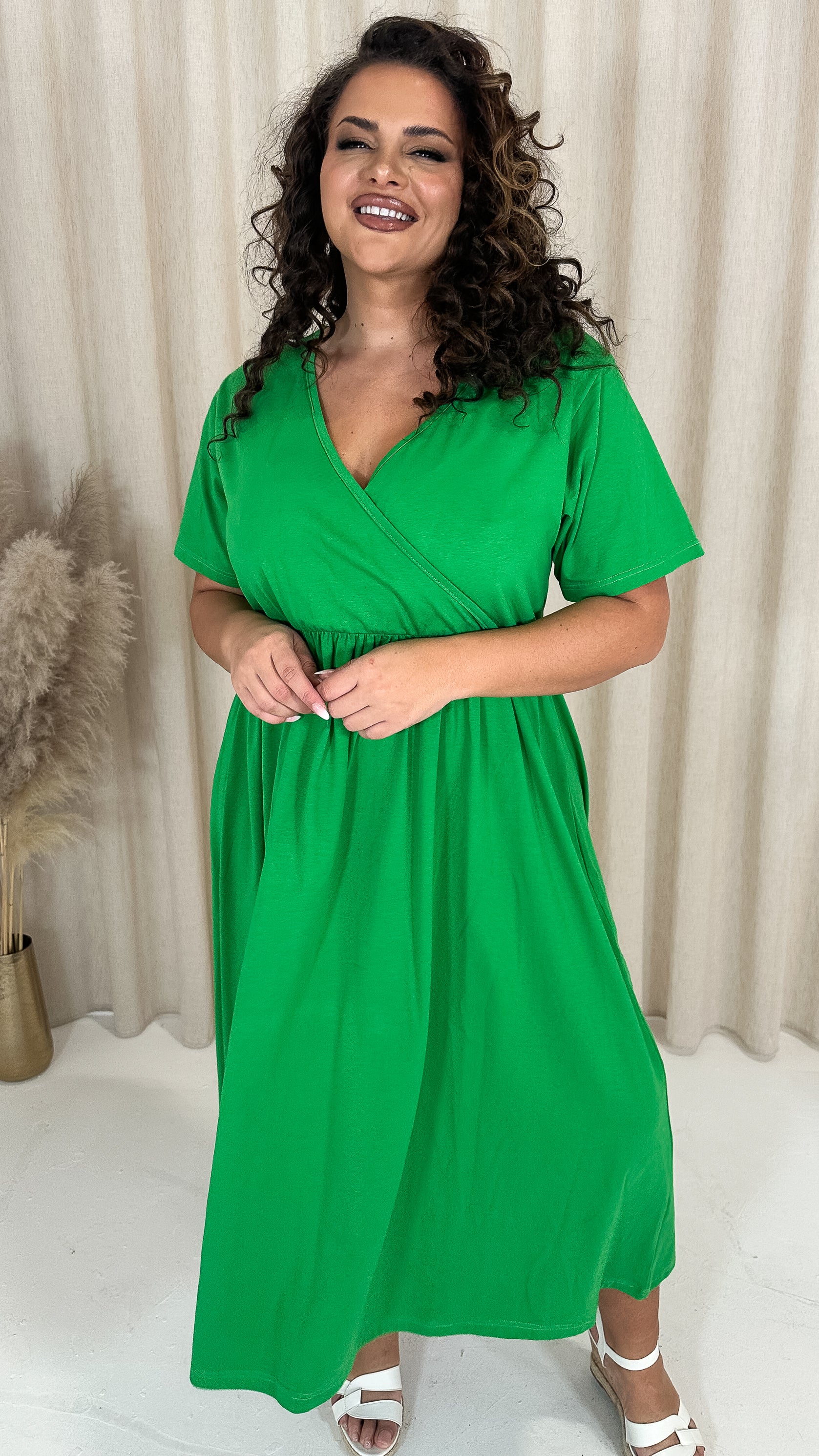 CurveWow Wrap Midi Dress Green - Image 5