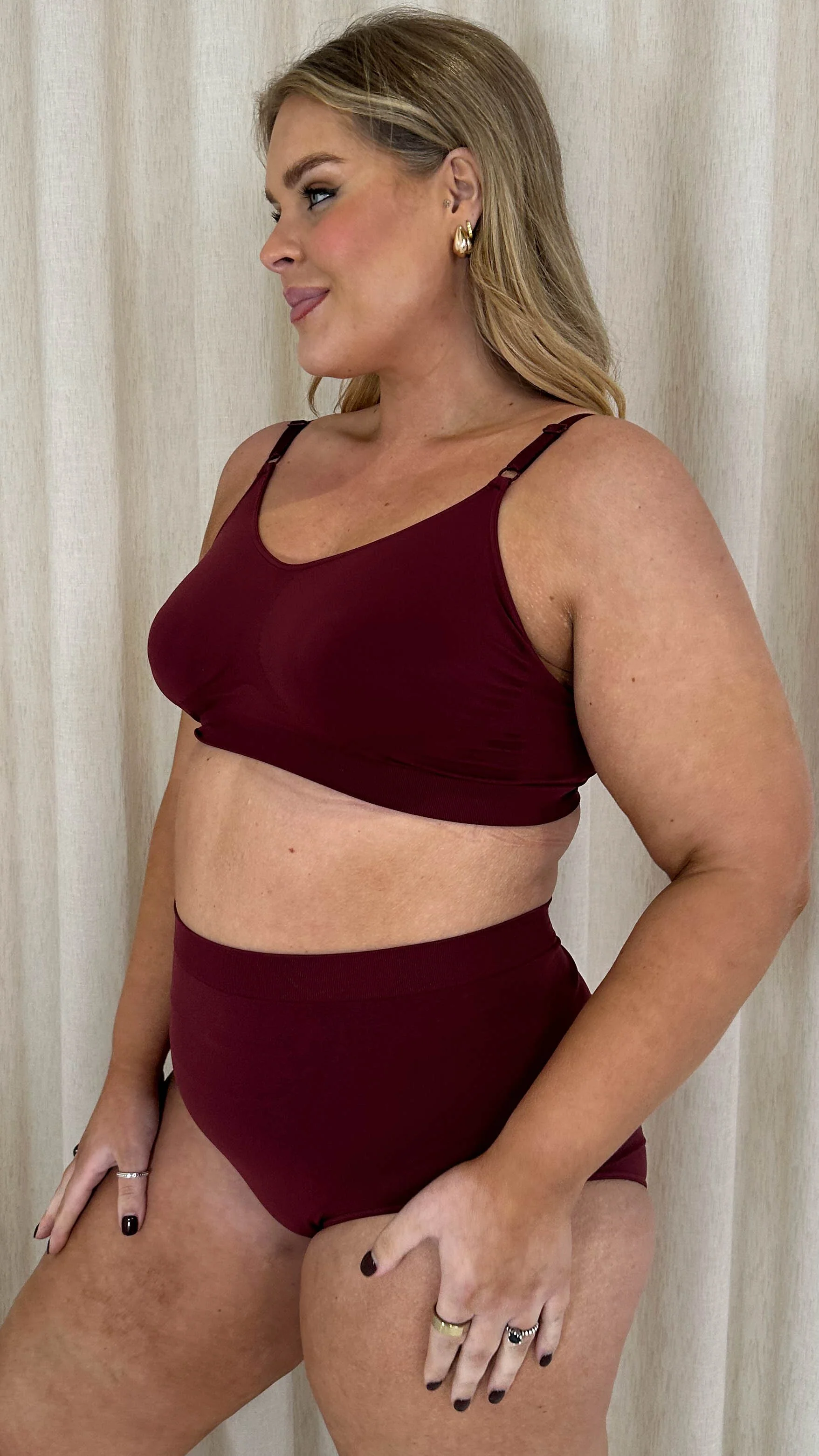 Curvy Seam Free Comfort Brief Burgundy - Image 8